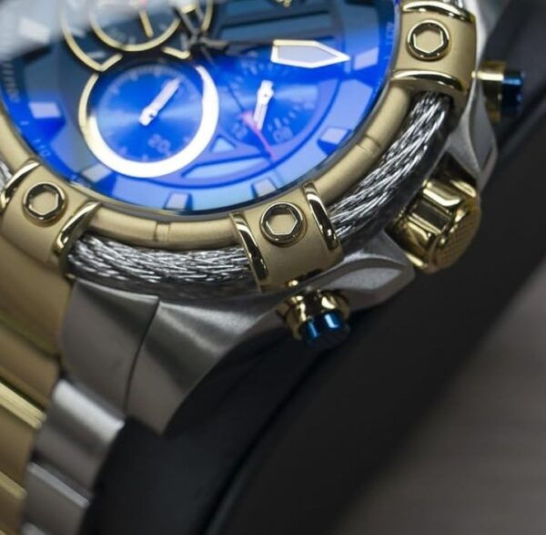 Reloj INVICTA Bolt Dorado 52mm - Imagen 3